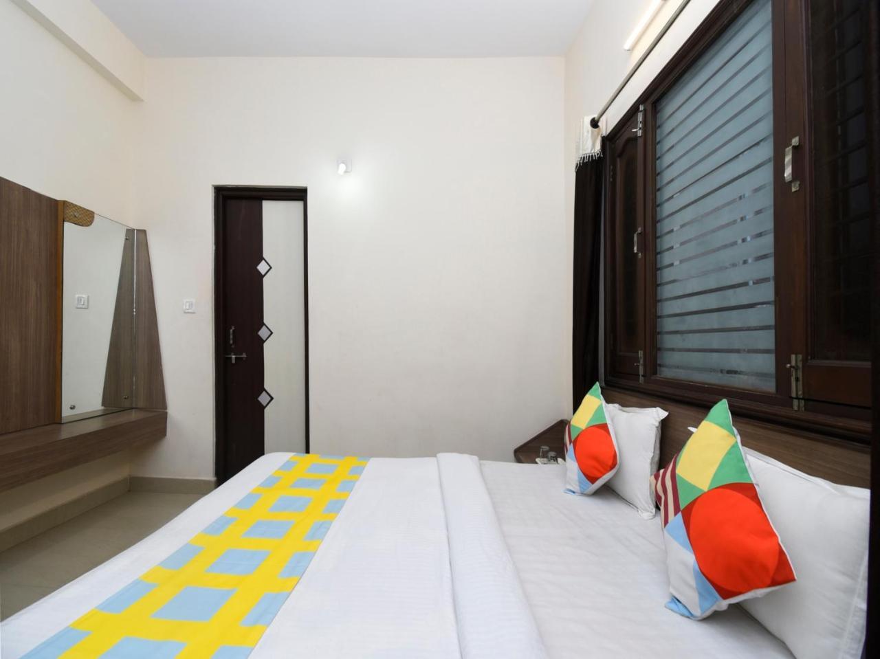 Elegant 1Br Stay In Mount Abu Central Extérieur photo