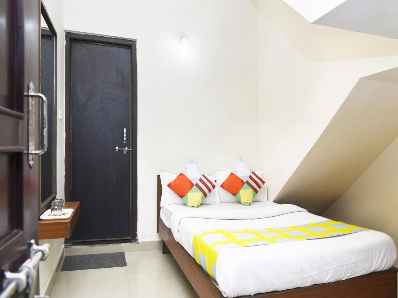 Elegant 1Br Stay In Mount Abu Central Extérieur photo