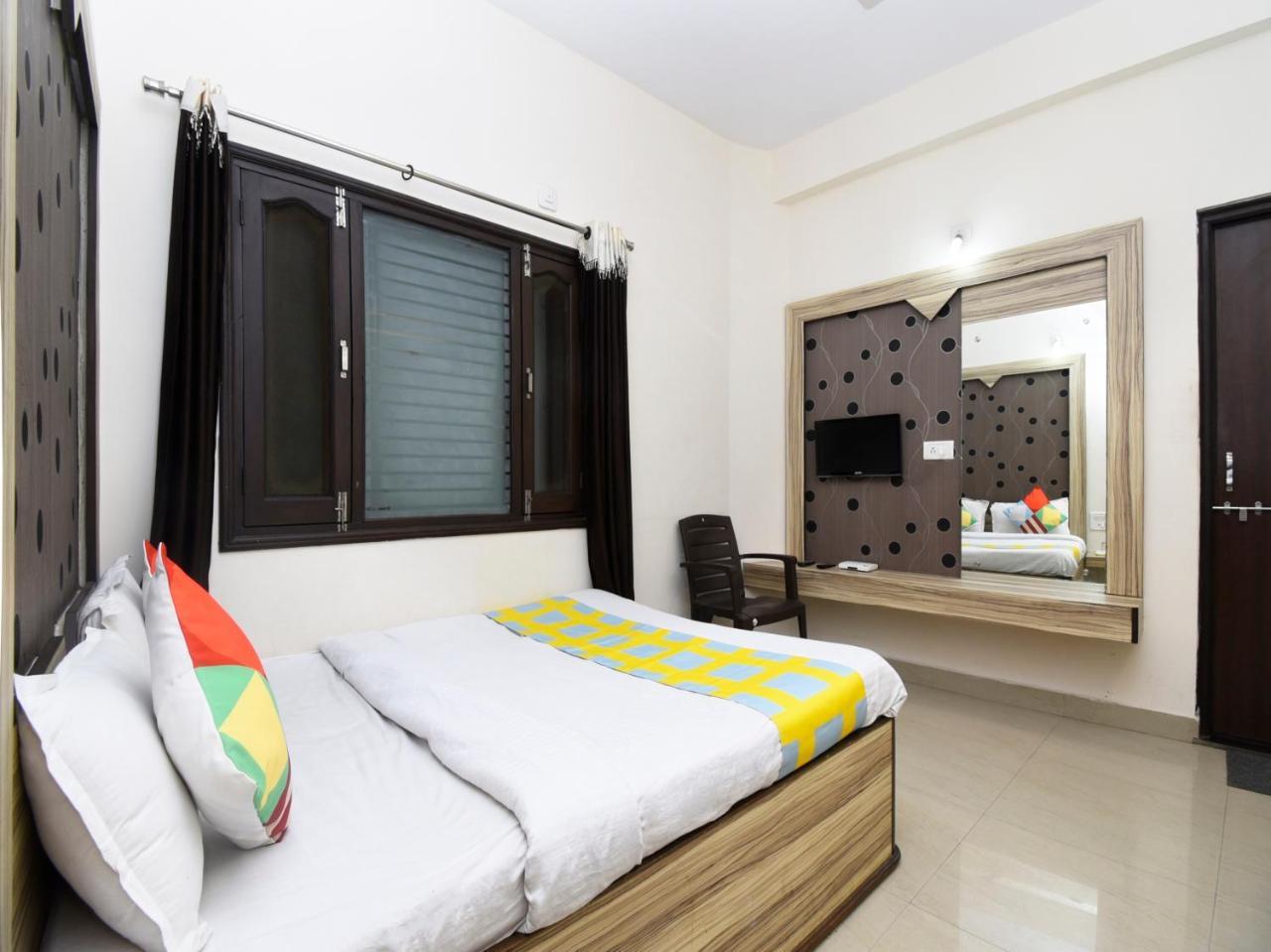 Elegant 1Br Stay In Mount Abu Central Extérieur photo