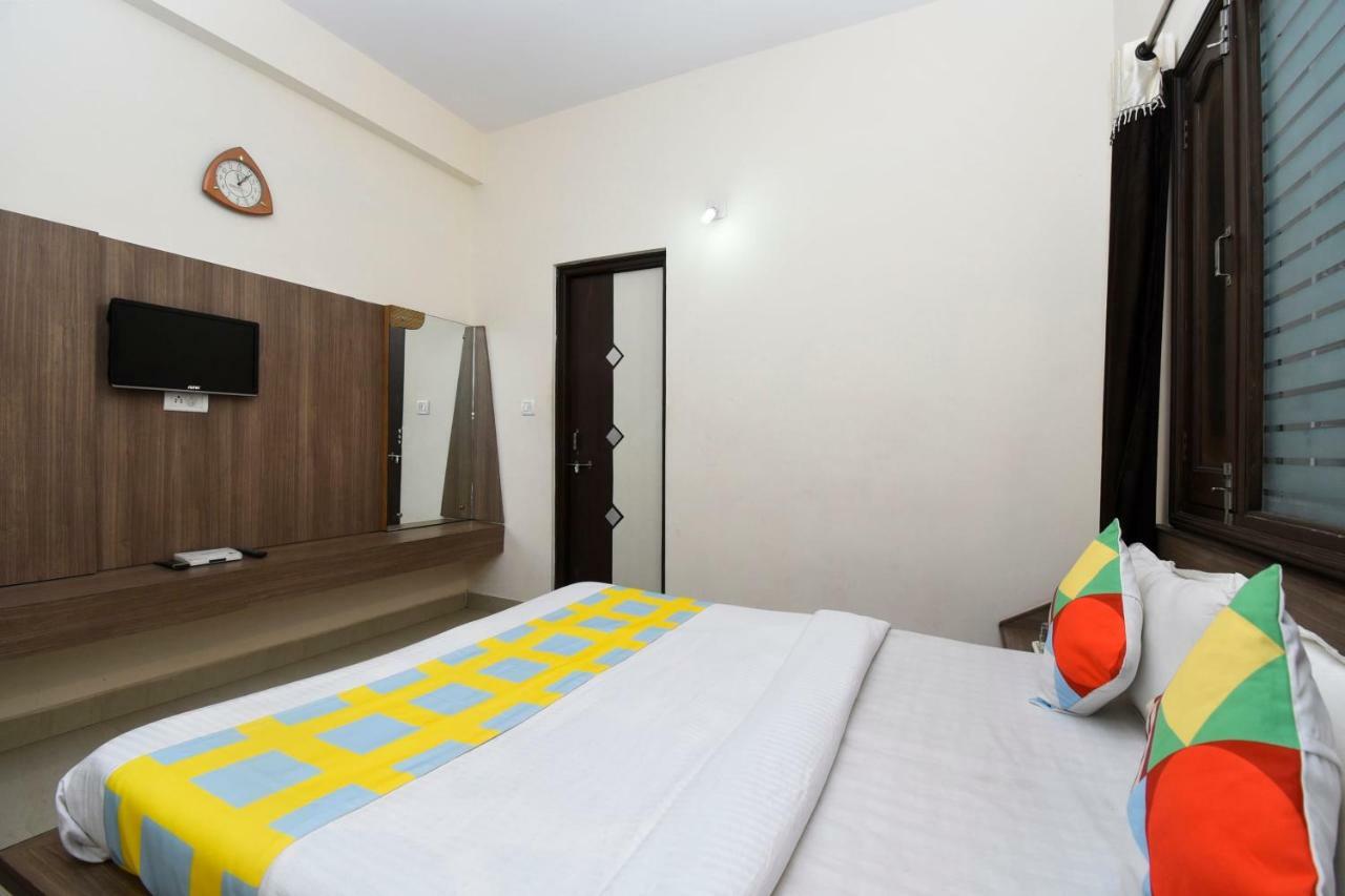 Elegant 1Br Stay In Mount Abu Central Extérieur photo